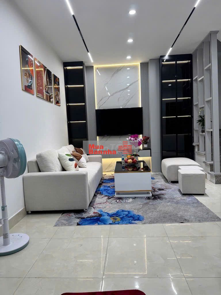 Bán nhà La Nội - giá 6,35 tỷ - 42 m2-full công năng - CĂN GÓC 3 THOÁNG