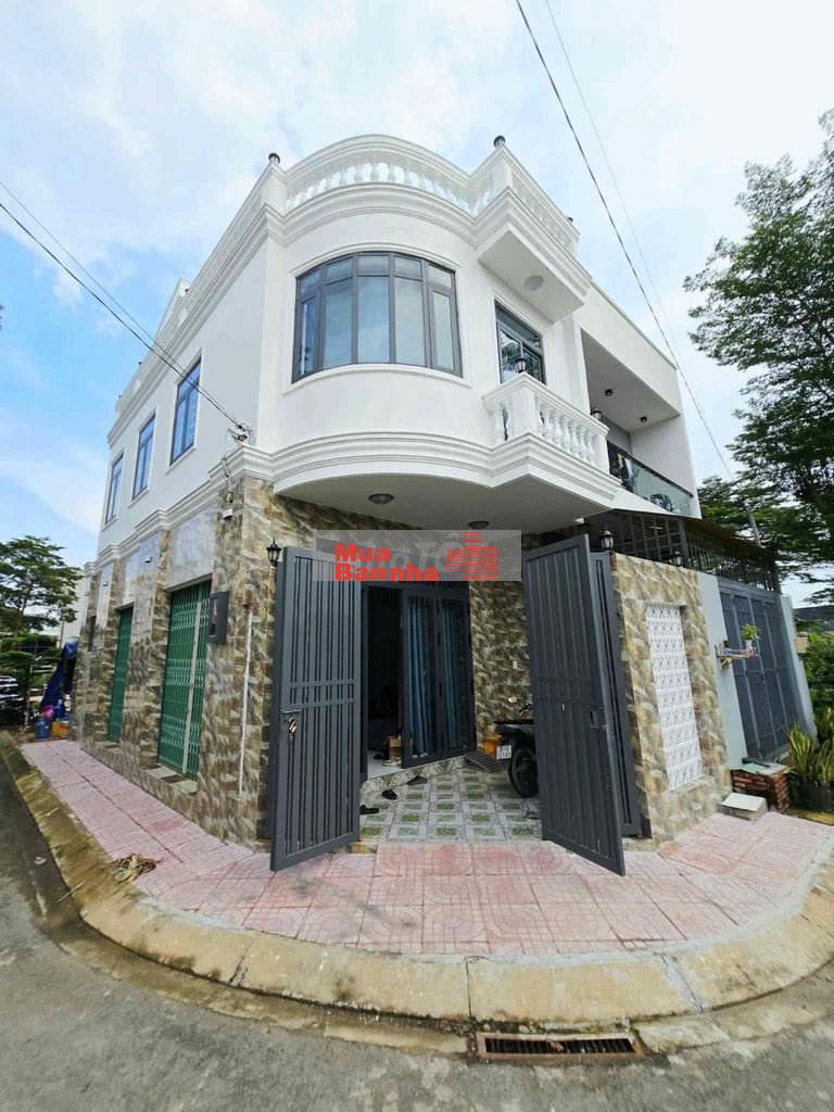 NHÀ PHỐ 54M2, 3 TẦNG, GÓC 2 MẶT TIỀN, Đ OTO, LONG PHƯỚC THỦ ĐỨC