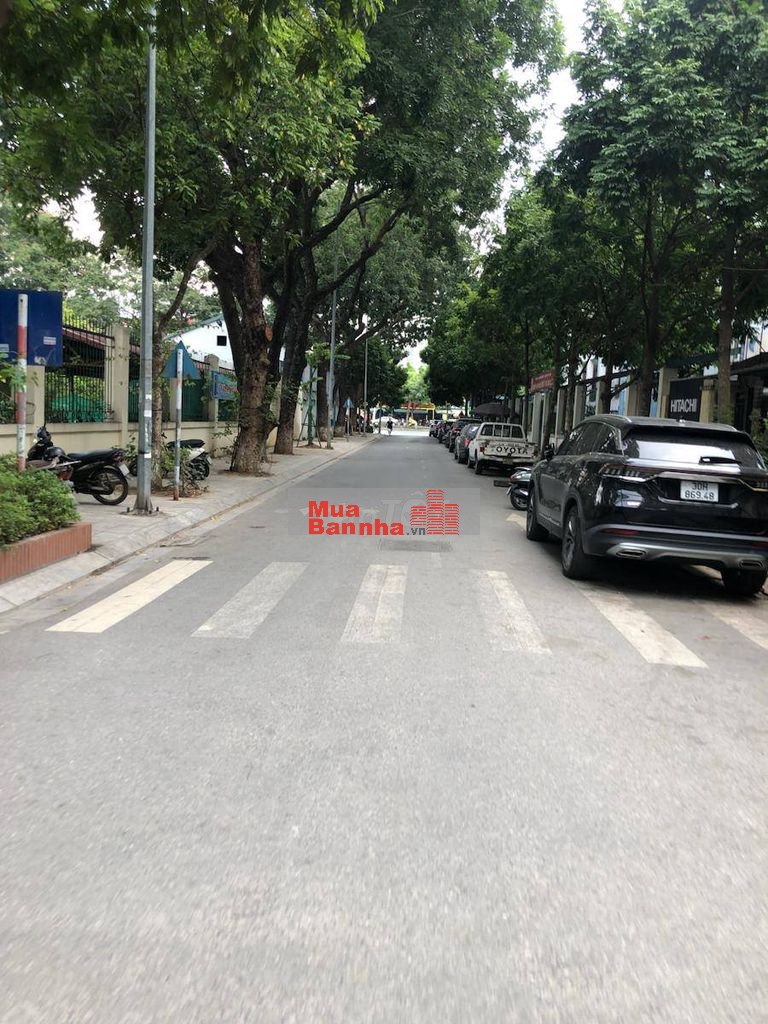 PHỐ NGUYỄN VĂN HUYÊN - THANG MÁY - 2 MẶT TIỀN - Ô TÔ ĐỖ CỬA - NGÕ RỘNG