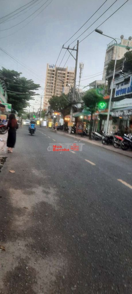 Bán Nhà 3L Mặt Tiền Đường Số 45 P.Tân Quy.Q.7 Dt 9x20m .Giá 25.5 tỷ