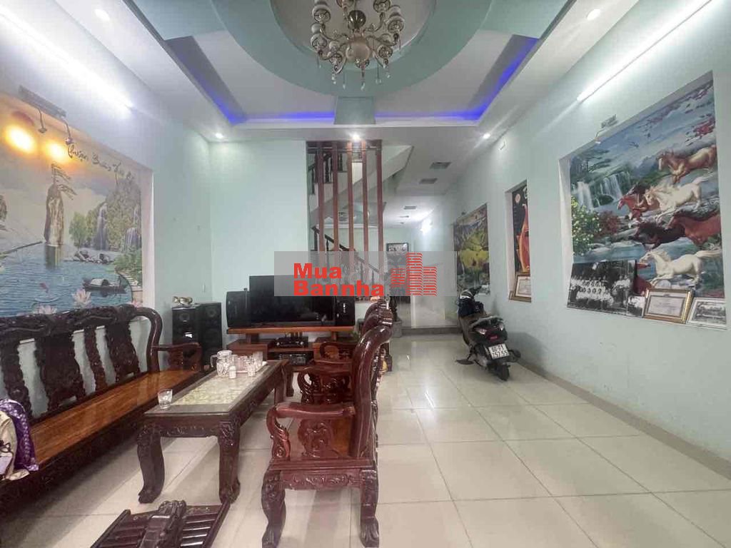 Gia đình có việc cần bán căn nhà tâm huyết phường tam hiệp 130m2 chỉ 4