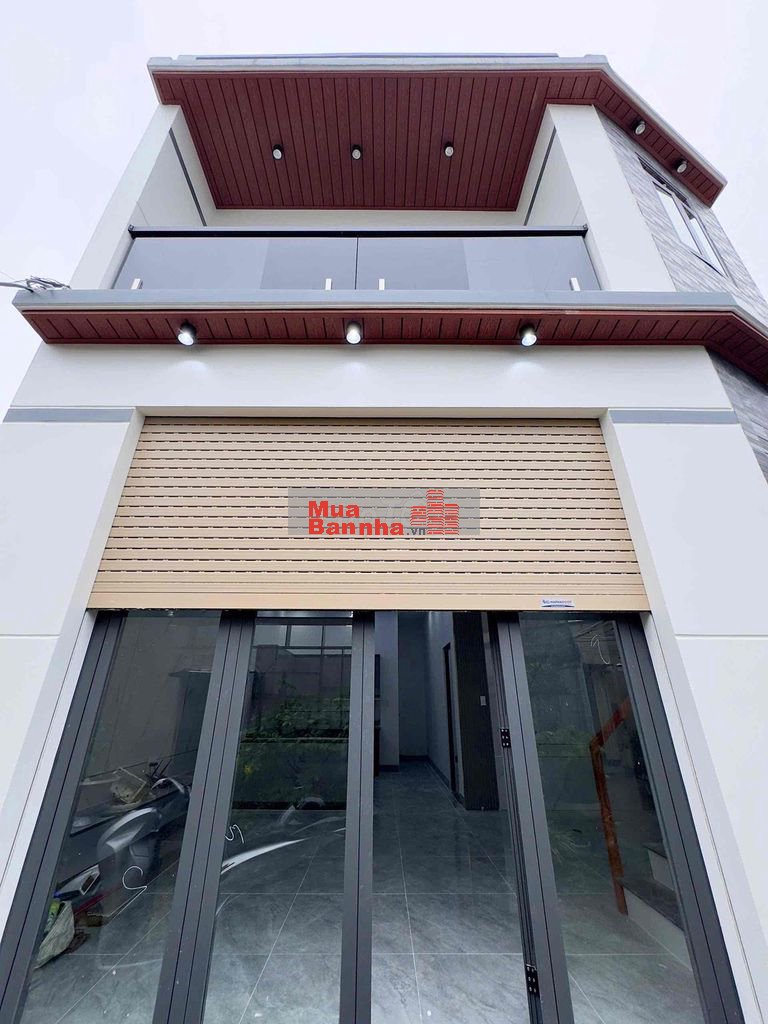 bán nhà mới xây