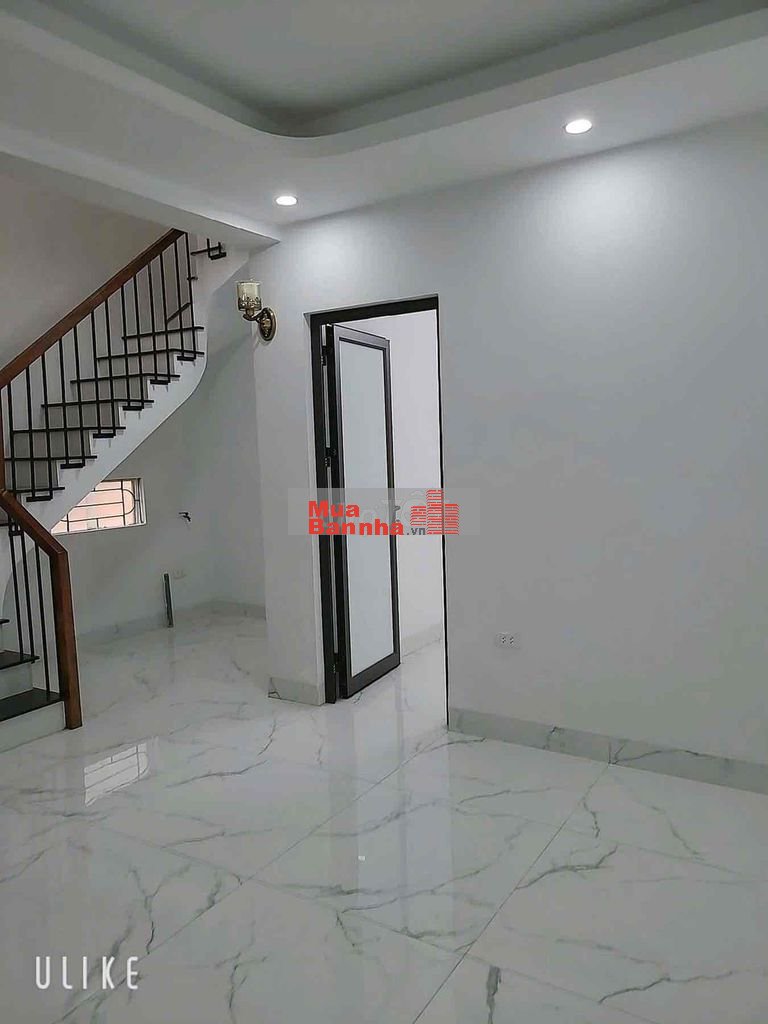 Dưới 3 tỷ có nhà mới Định Công-Oto 30m-Lô góc-50mC4 gác xép; MT6m;2N