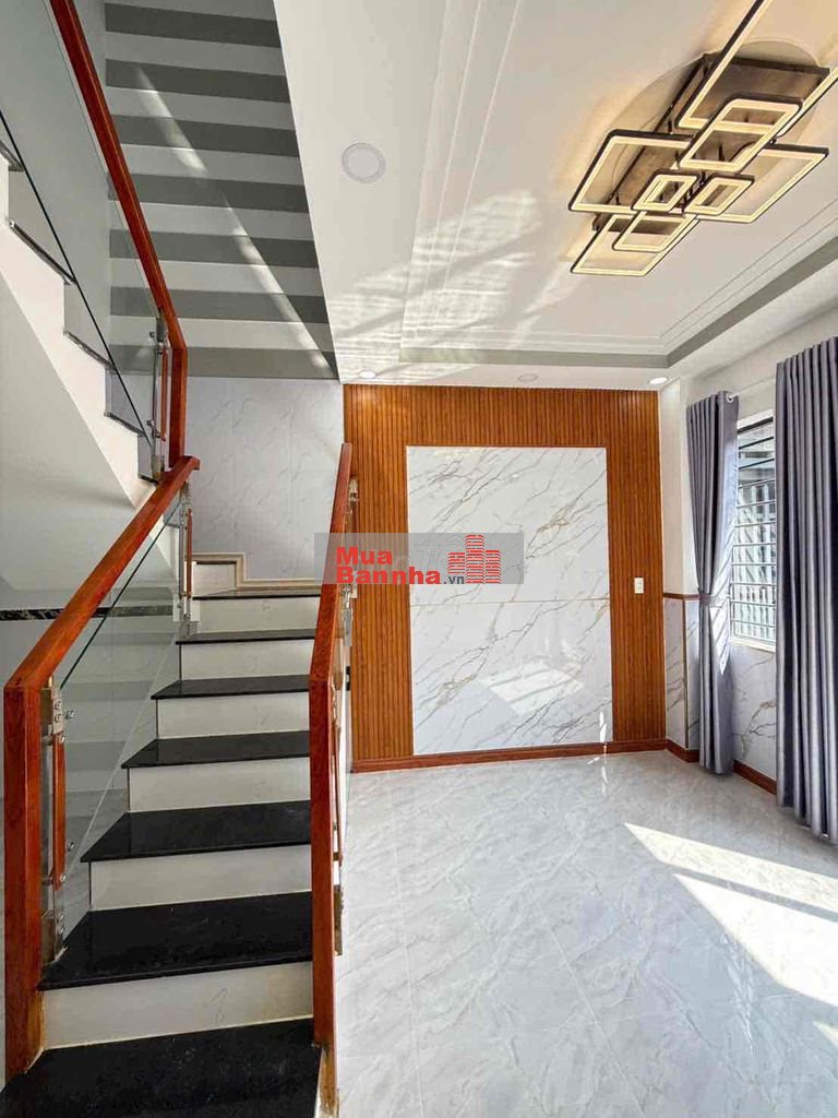 nhà mới đẹp 1 lầu 2pn 2wc đ49 SNQ khu dân cư