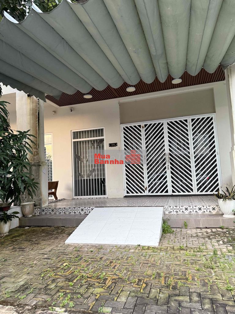 Bán nhà đường số 4 Tây sông Hậu