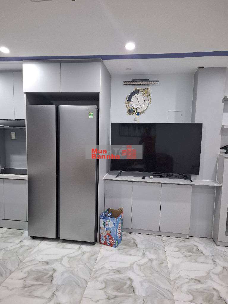 Nhà đẹp Gò Vấp , 46m2 3 lầu 3pn. Hẻm xe hơi