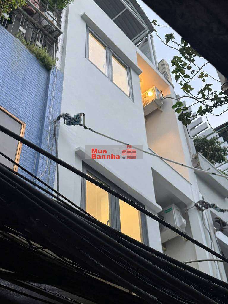 Bán nhà Quận 10 CHDV 50tr/ tháng 4 tầng 45m2 chỉ 9.6 tỷ