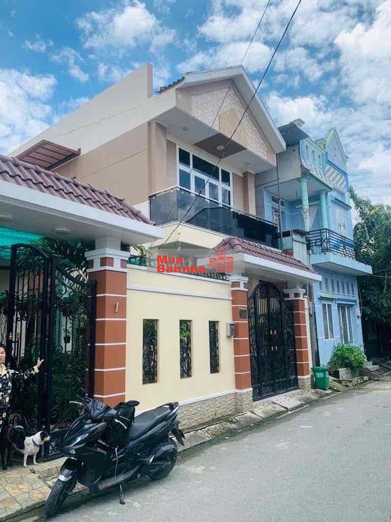 Cần bán Biệt Thự đẹp chính chủ tự xây cất, chắc chắn kien cố