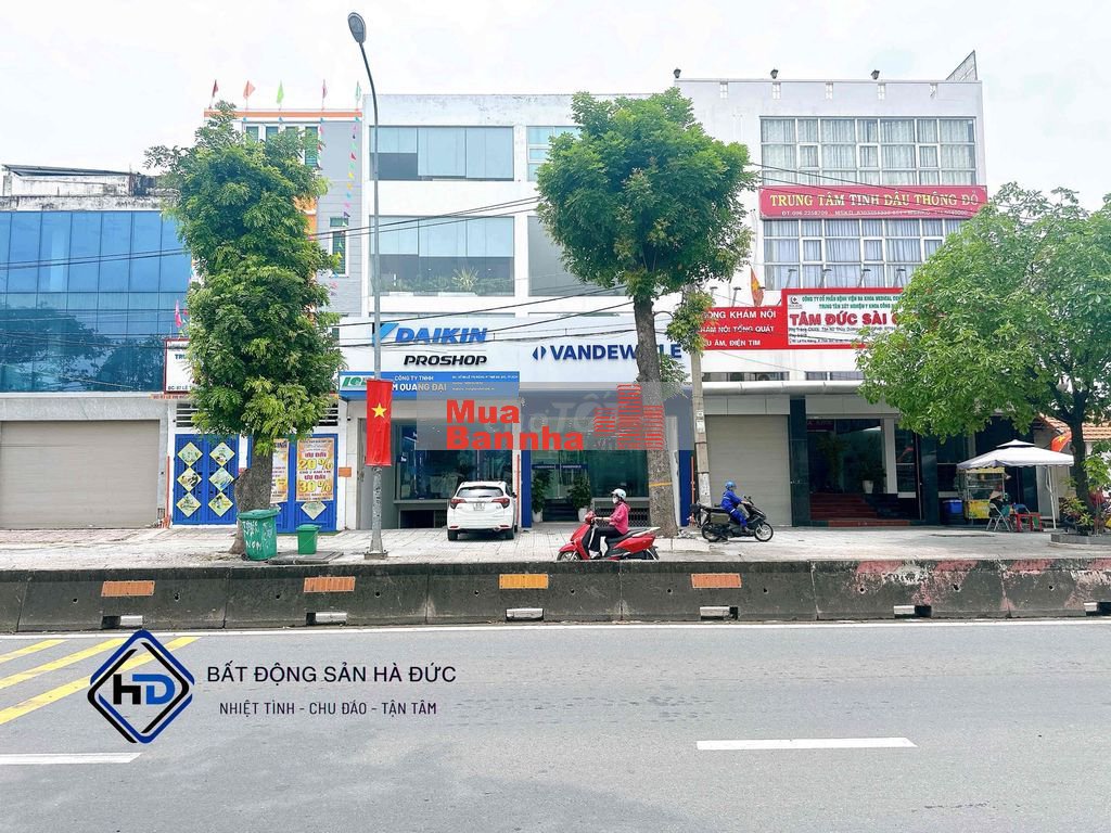 Toà nhà 5.5x25 mặt tiền Lê Thị Riêng cách UBND Quận 100m