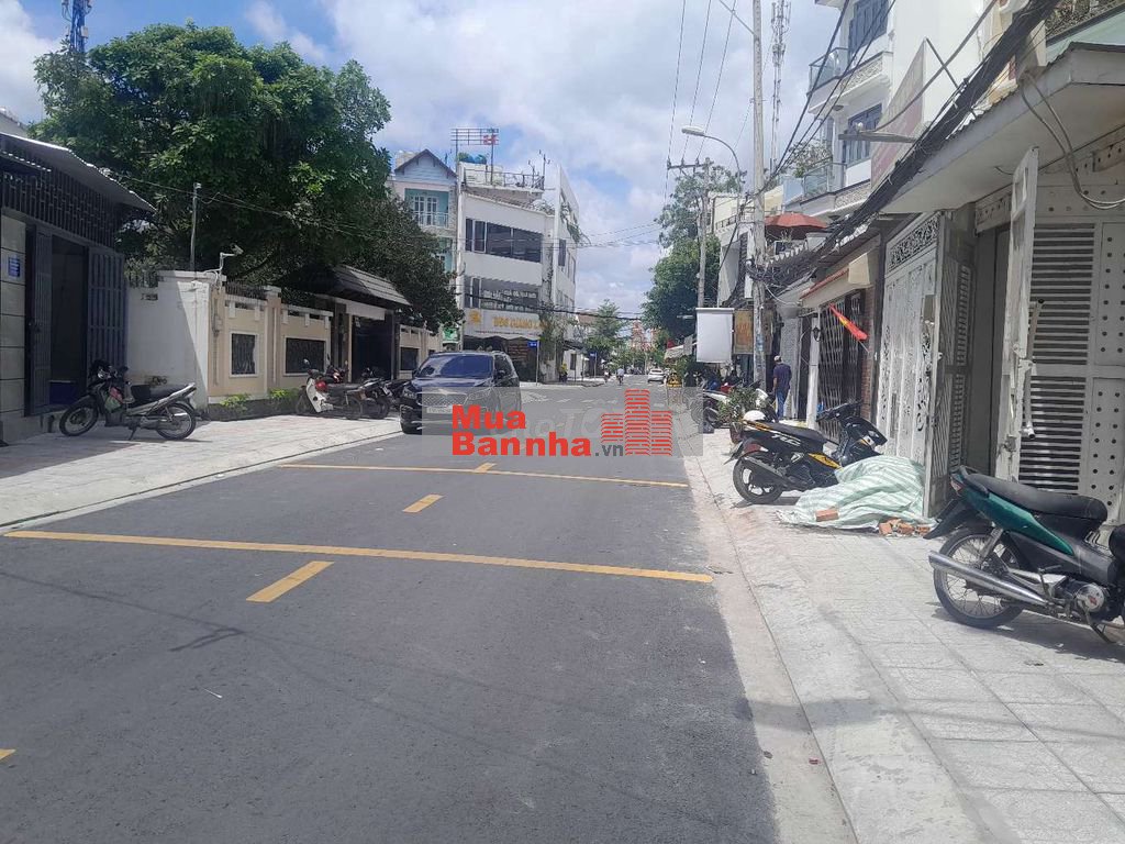 💥NHÀ MẶT TIỀN 4.5x14M - 3 TẦNG ĐƯỜNG HUỲNH THỊ ĐỒNG 60M2- GIÁP Q7