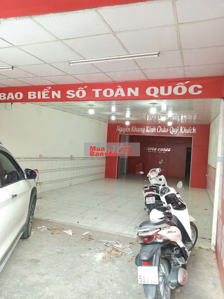 Bán nhà chính chủ lâu đời MTKD Phạm Hùng.  Dt 5m5 × 20. Giá 19ty.