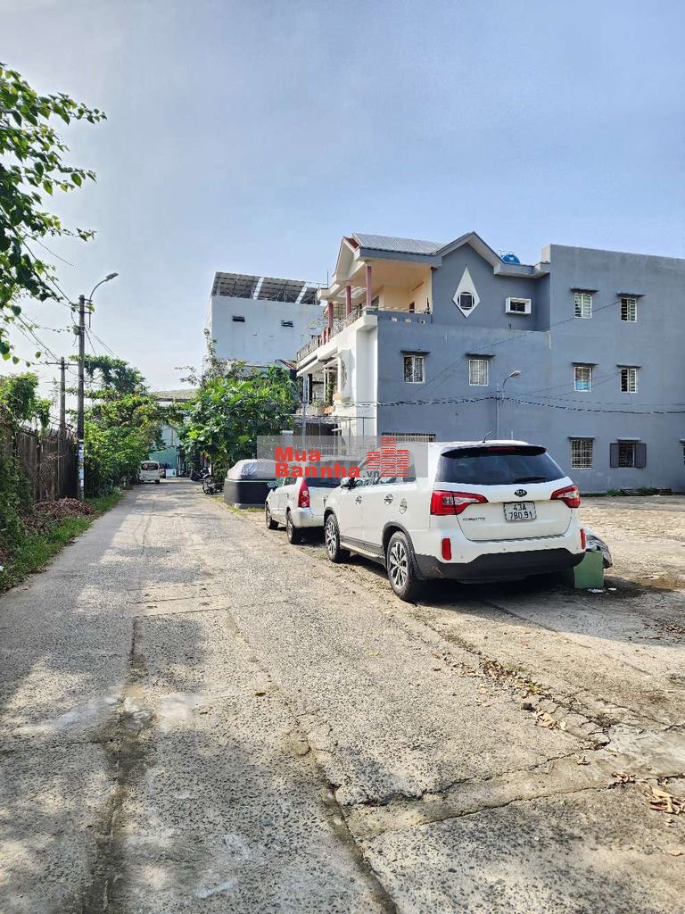 Đất kiệt ô tô thông Tôn Đức thắng có nhà cấp 4