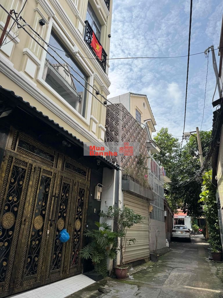 BÙI ĐÌNH TUÝ. 4 TẦNG 60M. NGANG 4,6M. HXH SÁT MẶT TIỀN. NHỈNH 8TỶ