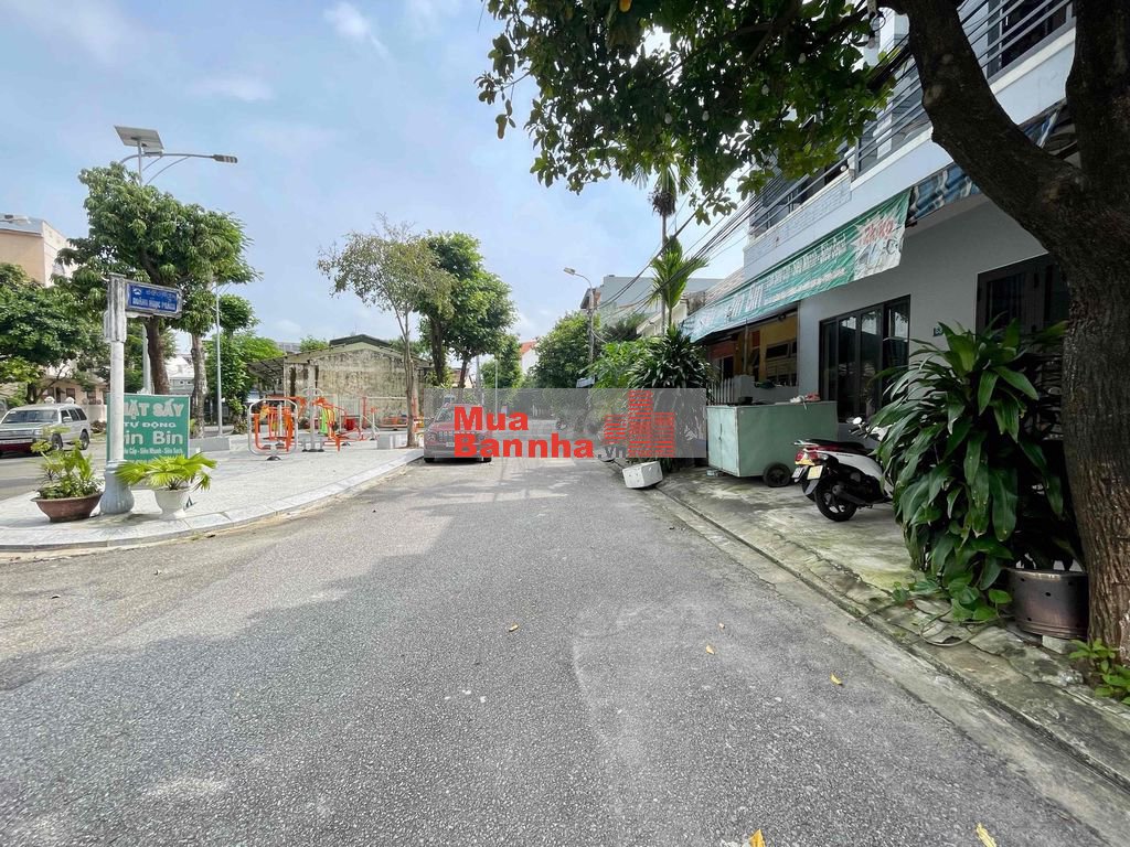 Nhà mặt tiền rộng 7m,diện tích 86,9 m2,5 phòng ngủ,Hoàng Ngọc Phách