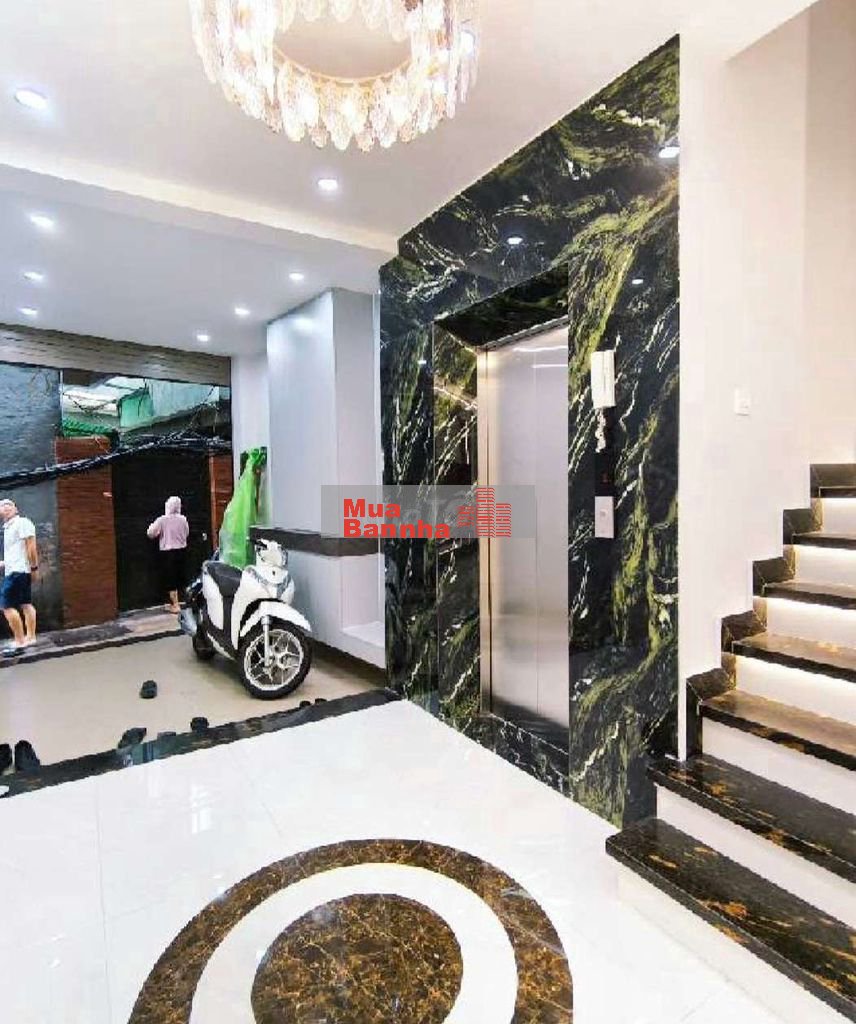 BÁN NHÀ LÒ ĐÚC 52M👉 FULL NỘI THẤT -THANG MÁY -2THOÁNG 10 M RA PHỐ