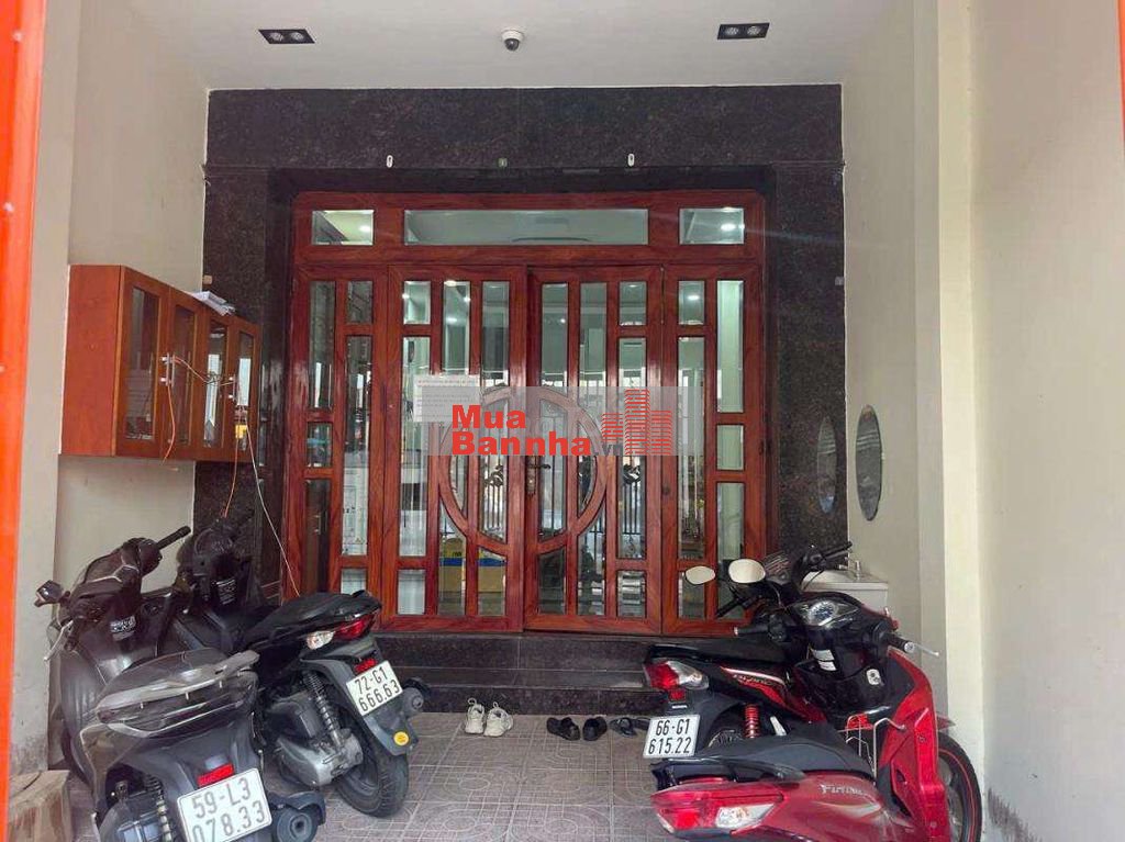 Nhà 4 tầng mới, 5 phòng, đang cho thuê full 16tr/tháng, quận 9