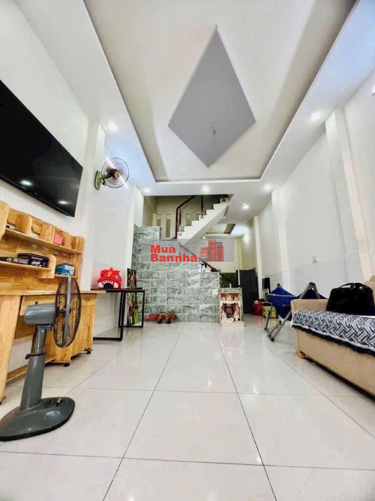 NHÀ 3 TẦNG HẺM XE HƠI TRUNG TÂM TNP B Quận 9 – Ở NGAY CHỈ 6,x TỶ TL