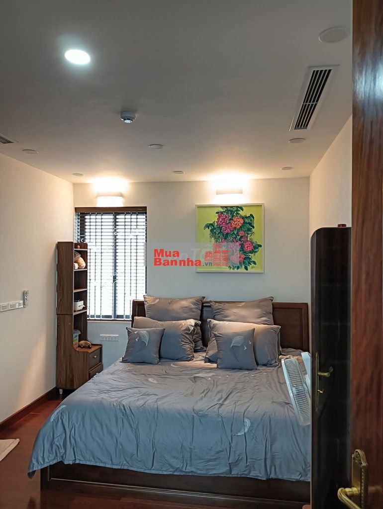 GĐ Cần bán nhà riêng TÔN ĐỨC THẮNG 5T DT 27M 90M ra phố bán nhỉnh 6 tỷ