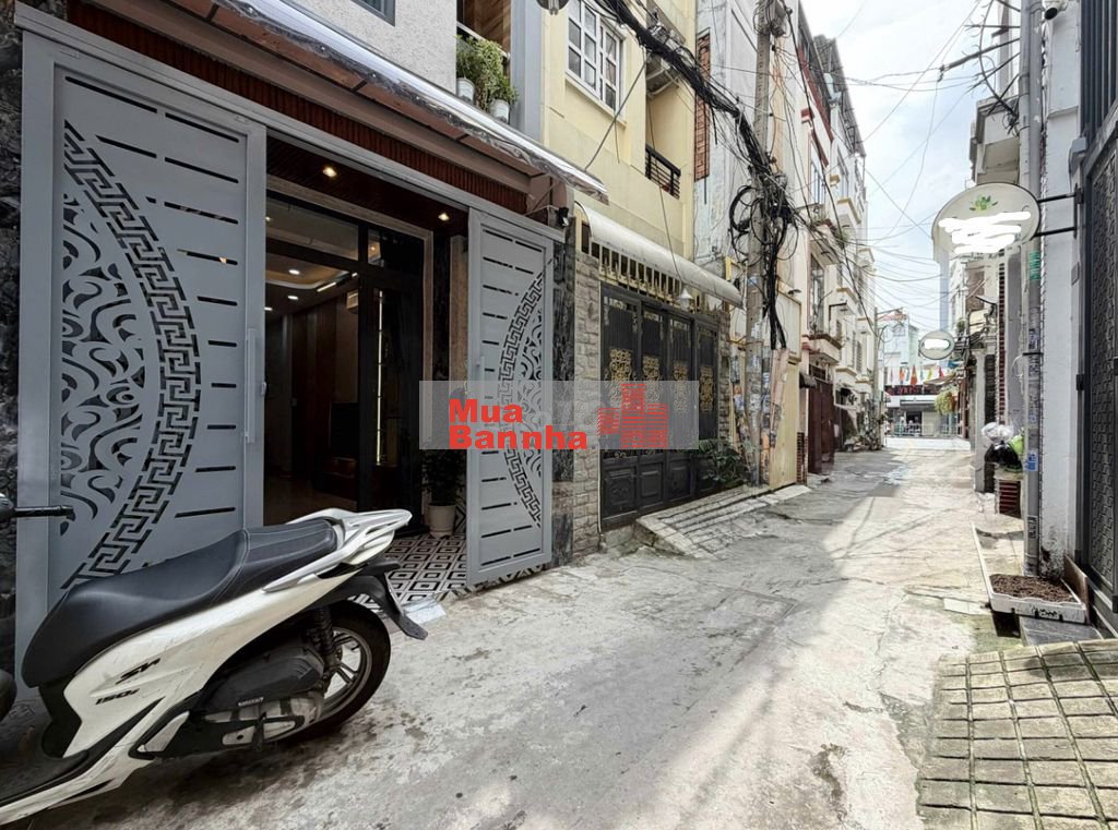 Hẻm xe hơi Hoàng Văn Thụ Phú Nhuận - 38m2, 3 tầng full nội thất.