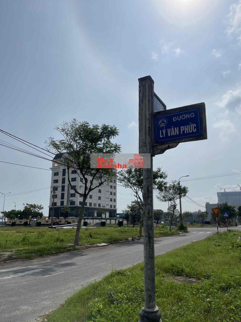 nhà mặt tiền Lý Văn Phức,Tân Trà,Ngũ Hành Sơn,Đà Nẵng.diện tích 90 m2