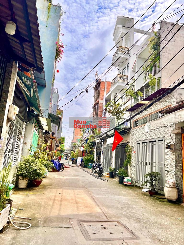 HẺM XE HƠI 6M MÃ LÒ, LÊ VĂN QUỚI- 3 TẦNG Ở NGAY 4 x 15M- HƠN 5TỶ