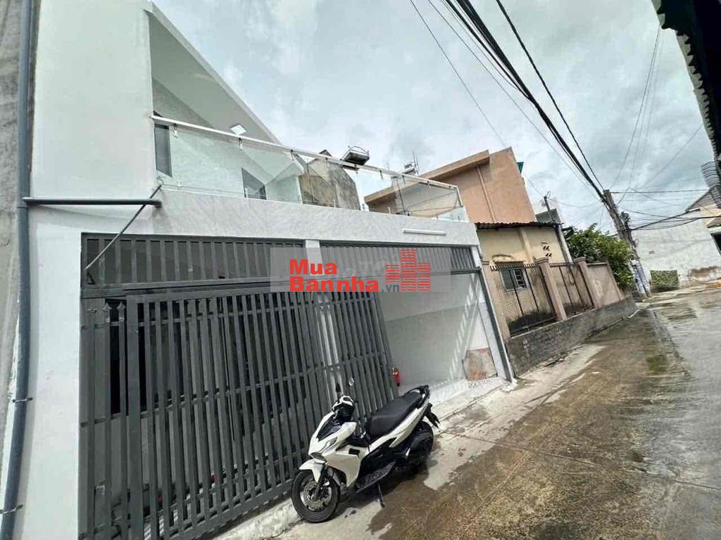 Chủ NGỘP GỞi BÁN NHà cĂn góc 2 MẶT TIỀN P.Bửu hoà,DTSd 100m2,3PN,SHR