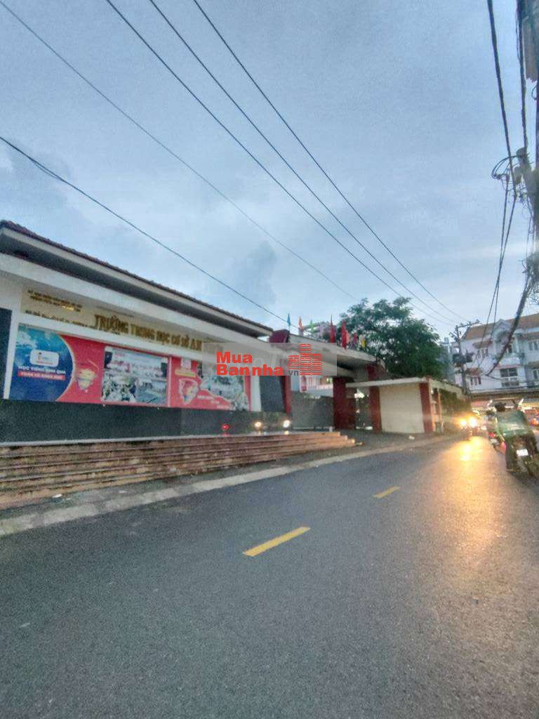 NHÀ 2 TẦNG. DT LỚN - 75M2 💰 GIÁ CHỈ 6,1 TỶ.