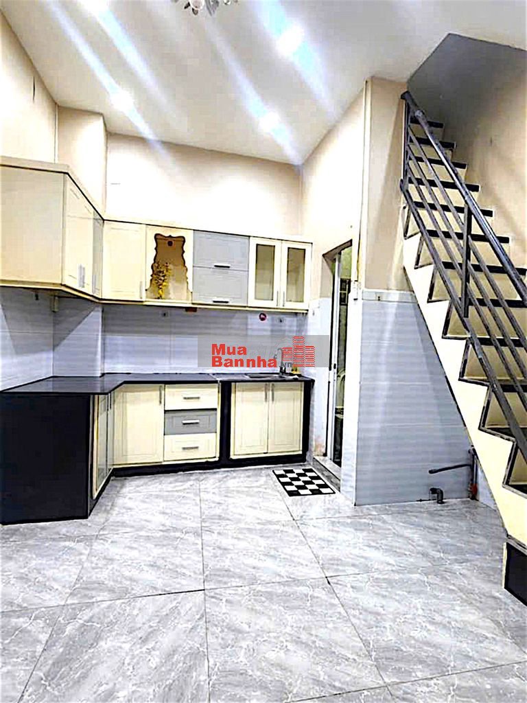 TRẦN HƯNG ĐẠO-P1 Q5-GẦN BV SÙNG CHÍNH-GIÁP Q1-3TẦNG-VUÔNG VỨC-CHỈ 3T25