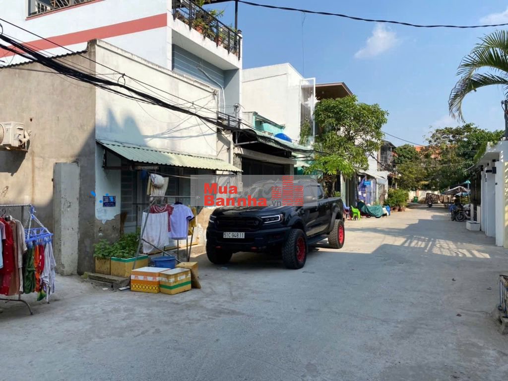 Bán nhà Lê Văn Lương Phước Kiển, DT 5x17m