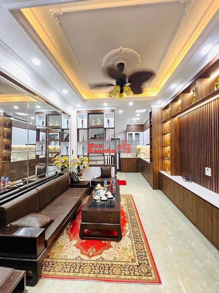 Nhà đẹp xây mới Đội Cấn, 60m ô tô, ngõ ba gác 32m2*5T