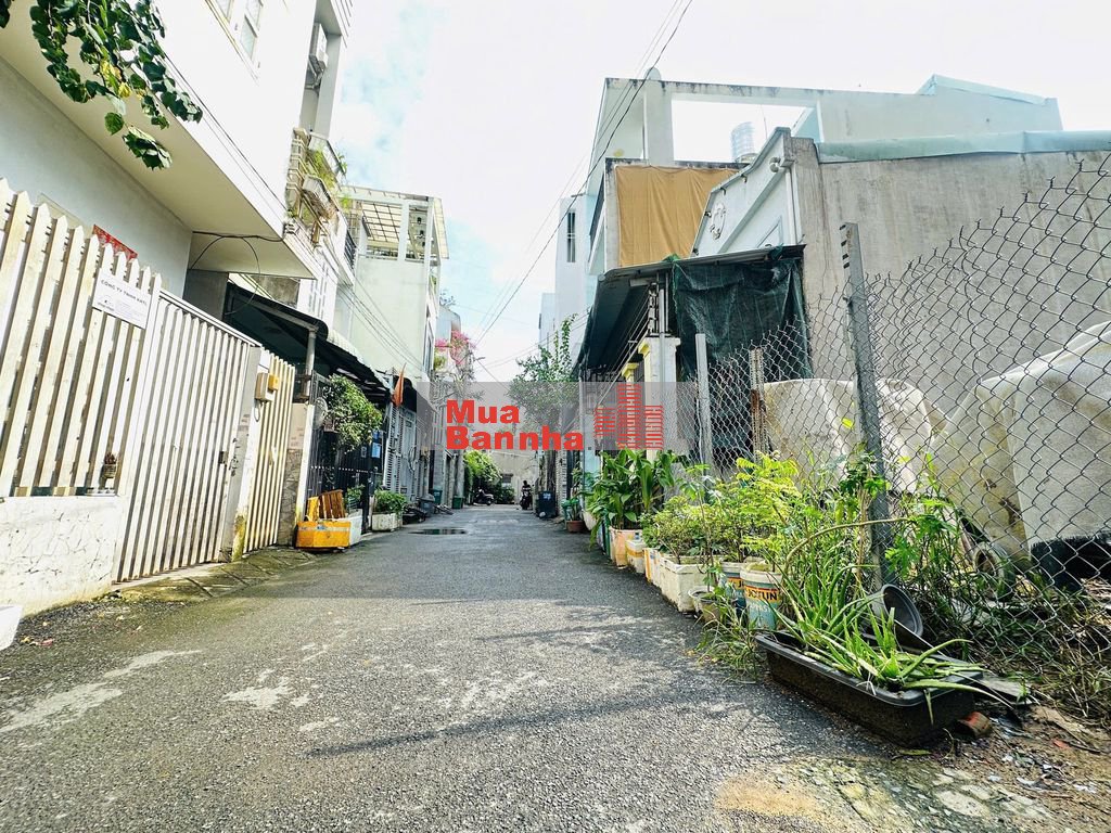 Bán gấp nhà mới 3 tầng 2 mặt tiền p Trường Thọ, Thủ Đức- Gía chỉ 7ty1.