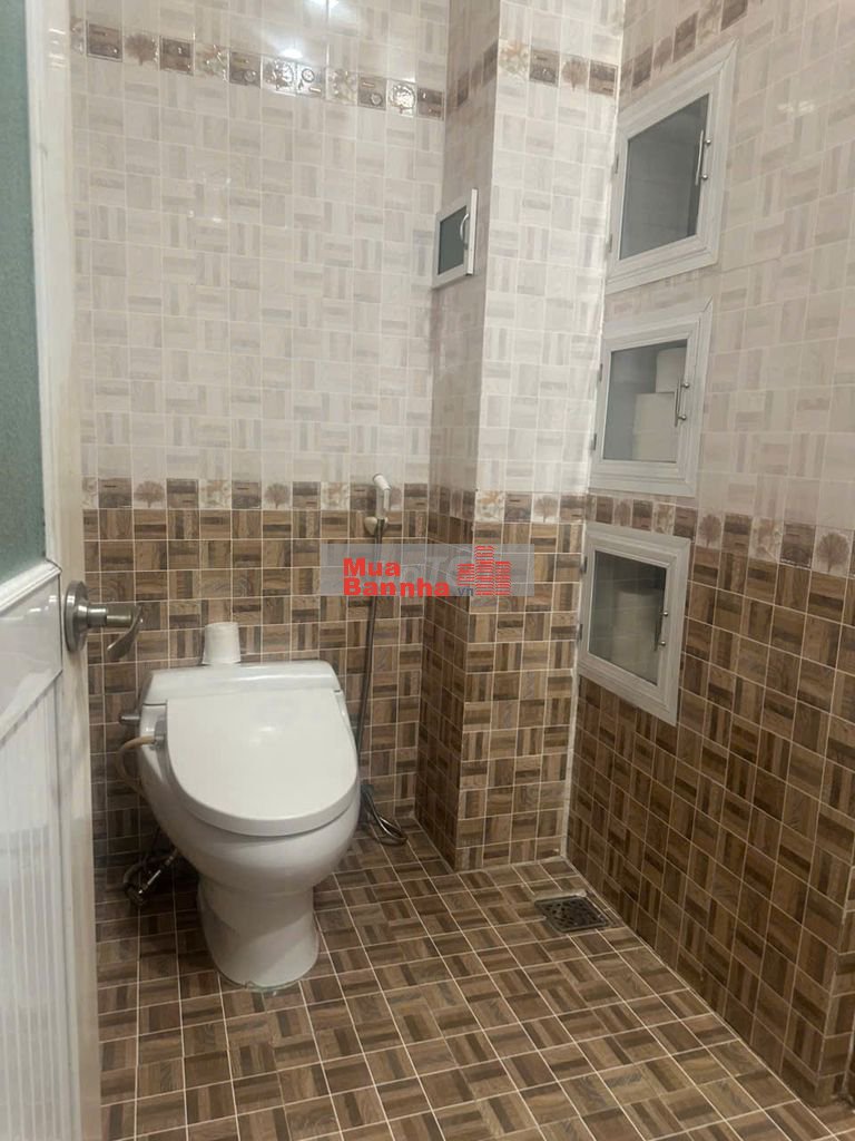 BÁN NHÀ SÂN VƯỜN 3 TẦNG – VỊ TRÍ ĐẸP, HIẾM-TRUNG TÂM GÒ VẤP