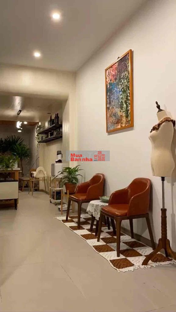 BÁN NHÀ MẶT TIỀN NGÔ CHÂN LƯU, sát bến xe trung tâm, khu dân trí cao