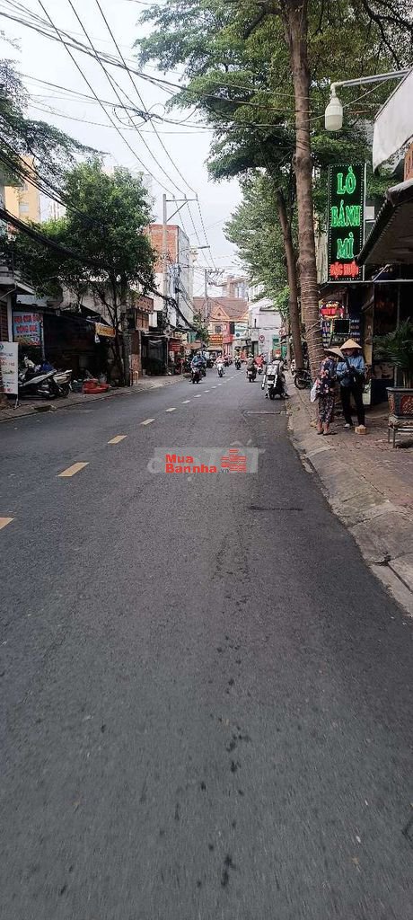 NHĨNH 1 TỶ - BÁN NHÀ 2 TẦNG PHƯỚC LONG A - CÁCH MẶT TIỀN CHỈ 2 MÉT