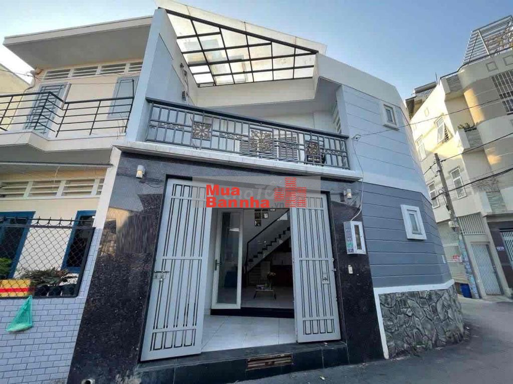 Nhà 1 trệt 1 lầu, Linh Trung, giá 4,5tỷ, HXH.