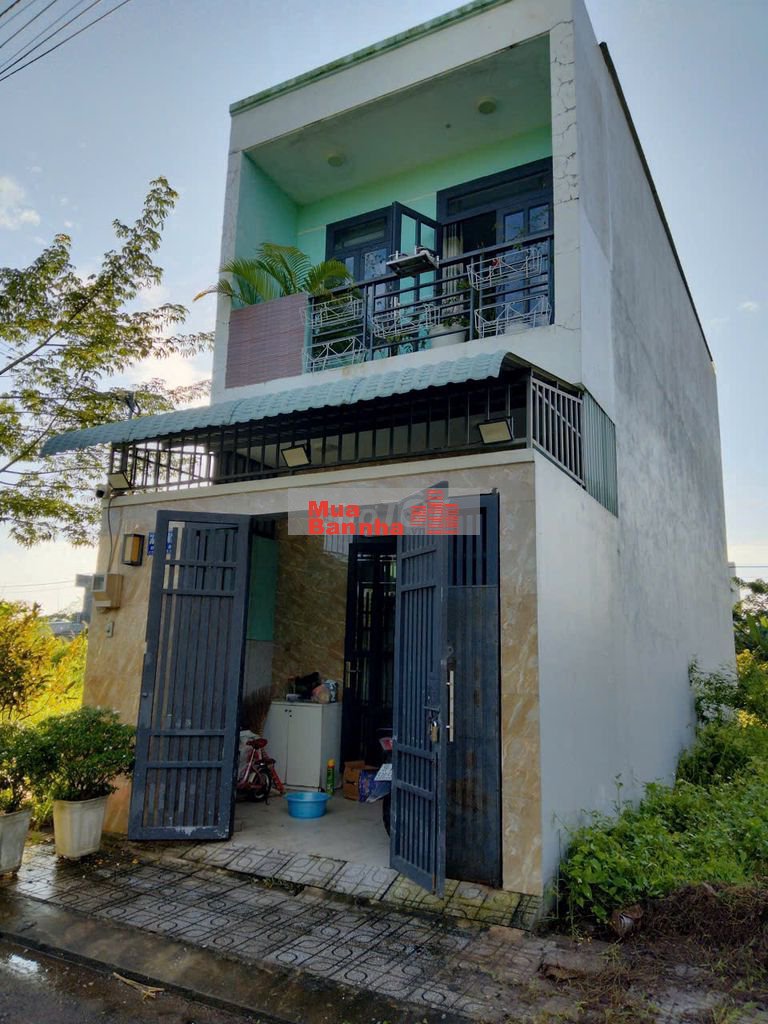 Chính chủ gửi Bán căn Nhà đẹp chỉ 3.1 tỉ 1 trệt1 lầu P Long Phước ,Q9