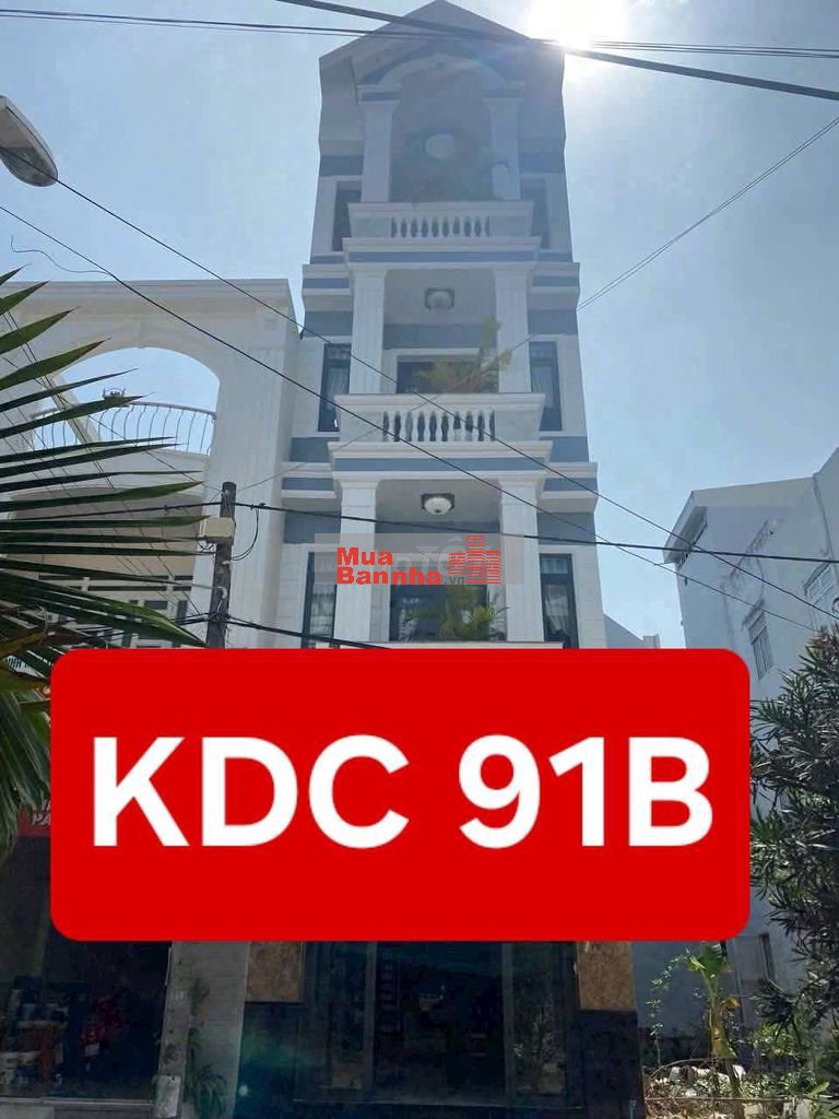 NHÀ TRỆT 3 LẦU - CÁCH TRẦN HOÀNG NA 50M