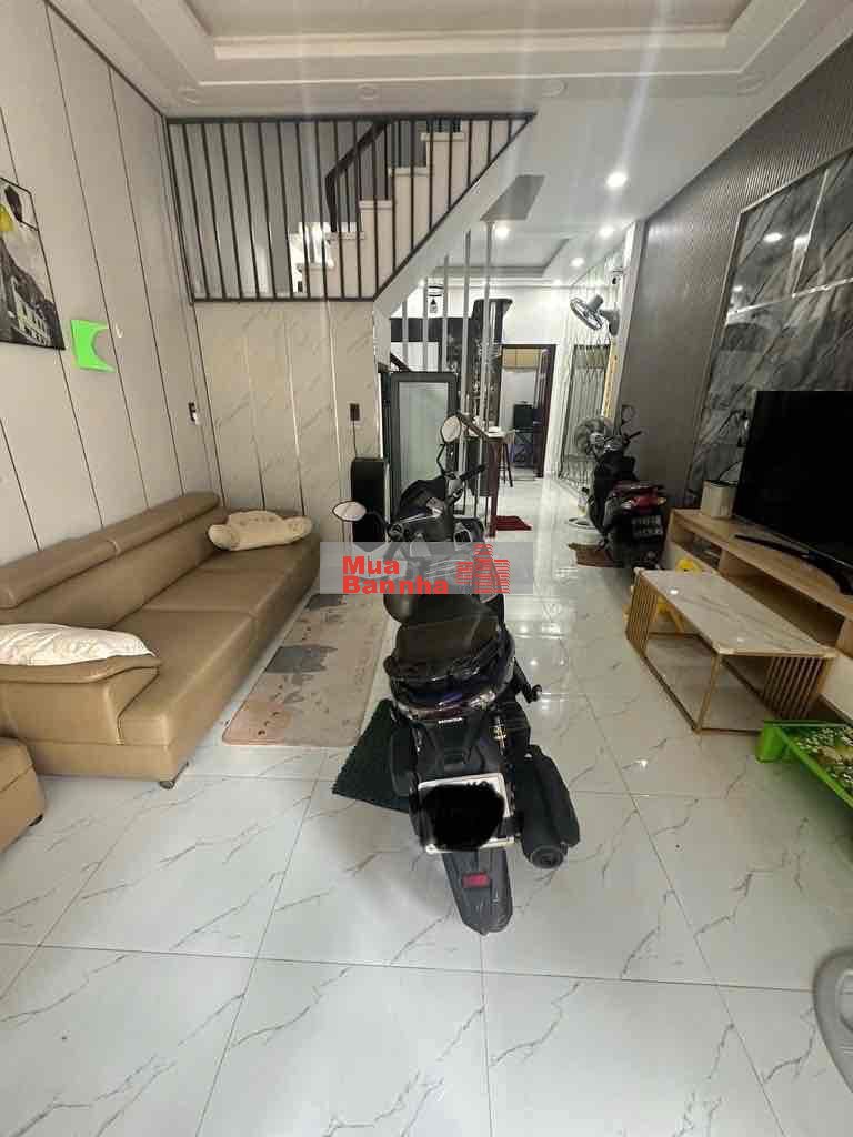 BÁN NHÀ GẦN ĐẦM SEN. NHÀ MỚI HẺM TO THÔNG THOÁNG. 48 MÉT CHỈ 4 TỶ 89