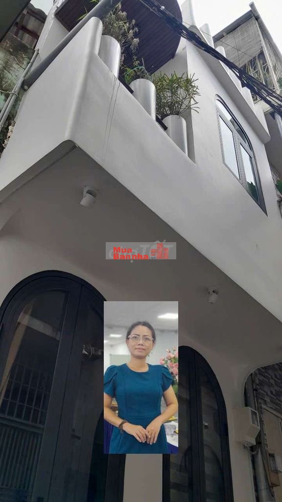 🏠 Nhà Bình Thạnh Xinh SHR Cách 20m ra hẻm xe tải DT 16m2. Giá 2Tỷ350