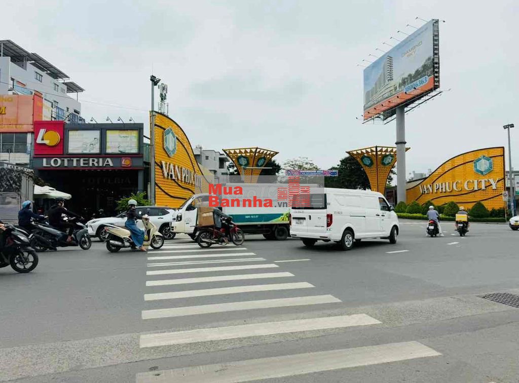 TIN MỚI NHÀ HIỆP BÌNH -GẦN KDC VIP SÔNG ĐÀ -VẠN PHÚC CITY