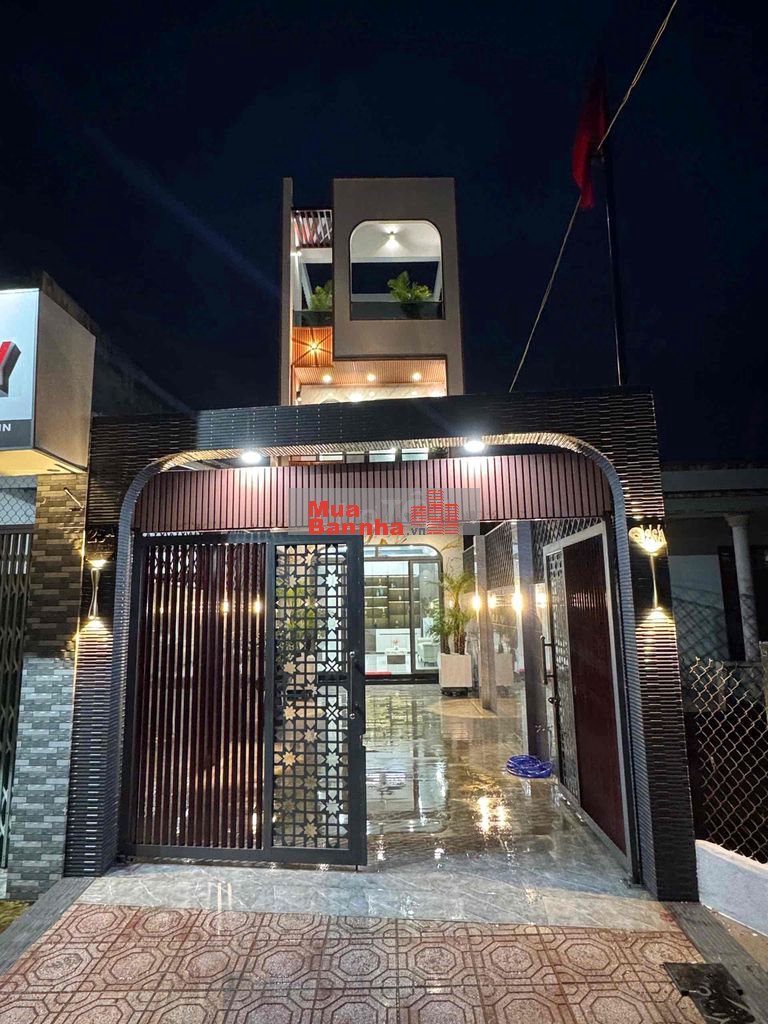 ✅ Bán nhà 1 trệt 2 lầu mặt tiền Lê Văn Lâm đối diện BVDK Long An