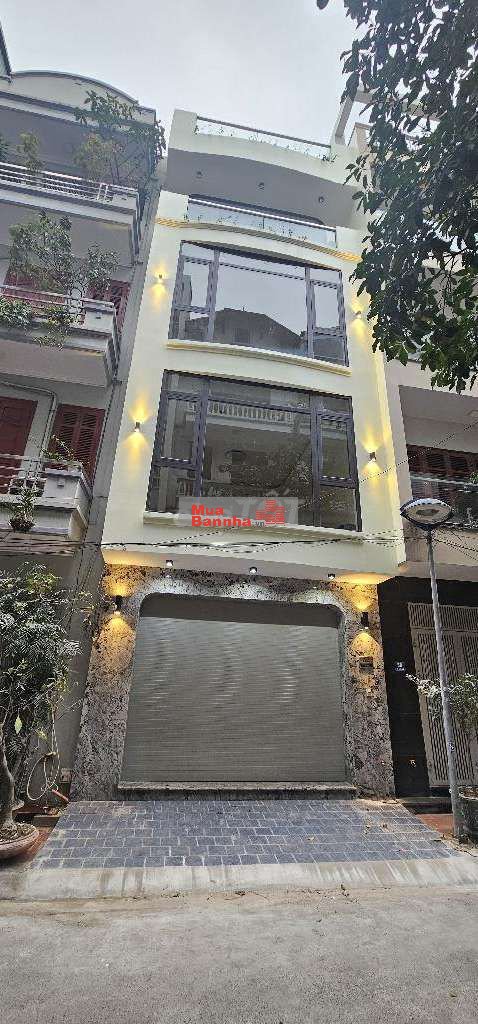 KHU VIP KĐT VĂN QUÁN - KINH DOANH  - Ô TÔ TRÁNH - MỚI ĐẸP - GIÁ TỐT