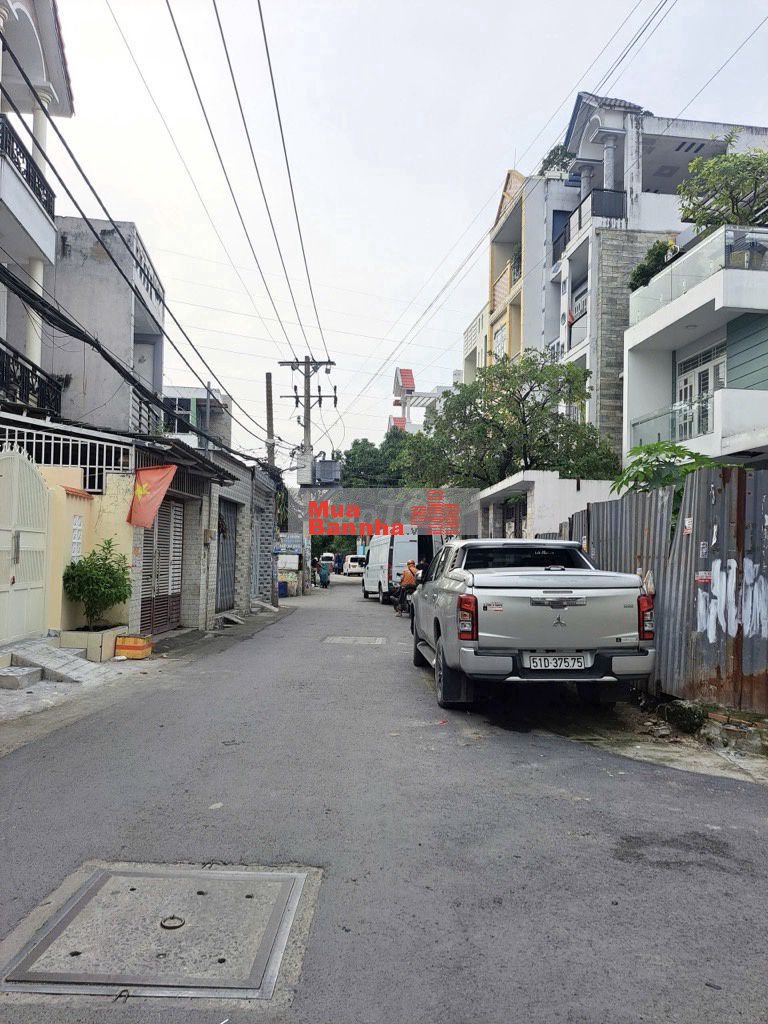 BÁN GẤP NHÀ MÃ LÒ HẺM XE TẢI THÔNG VỪA Ở VỪA KINH DOANH