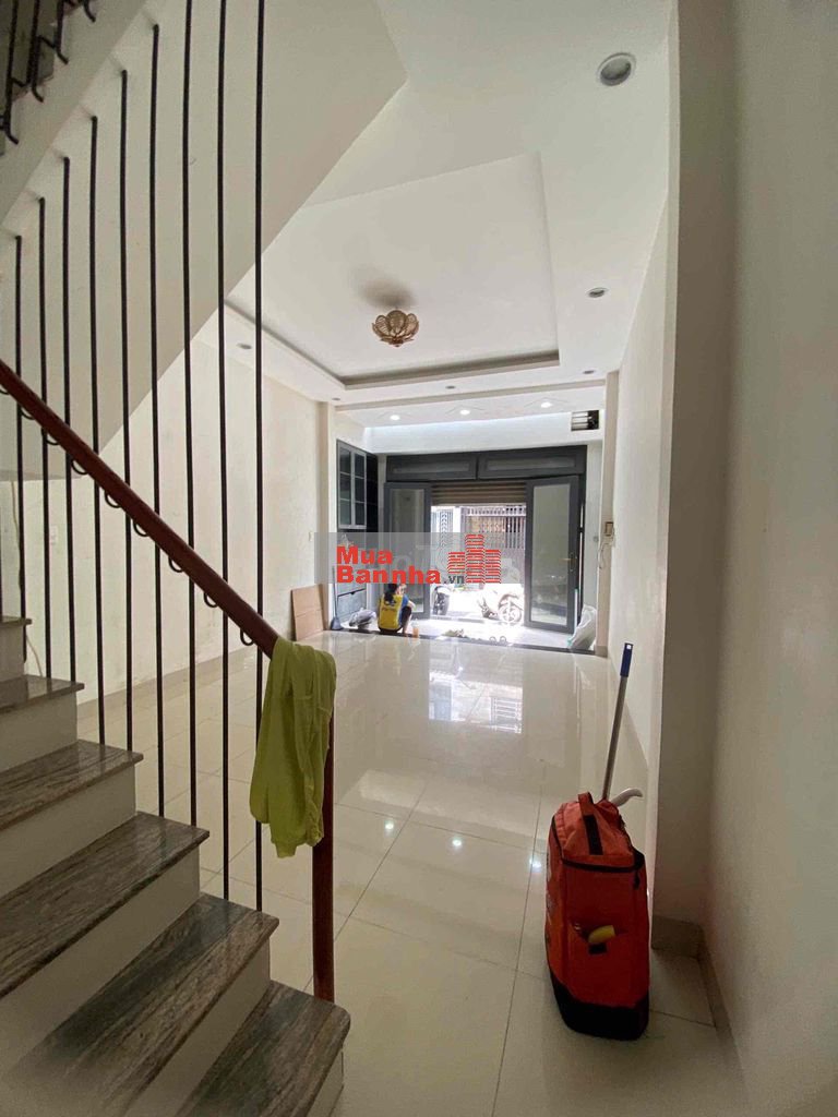 HxH - Hoàng Hoa Thám - 4x15m - Vuông Vức - 4Tầng - Nhĩnh 5tỉ 1 tí