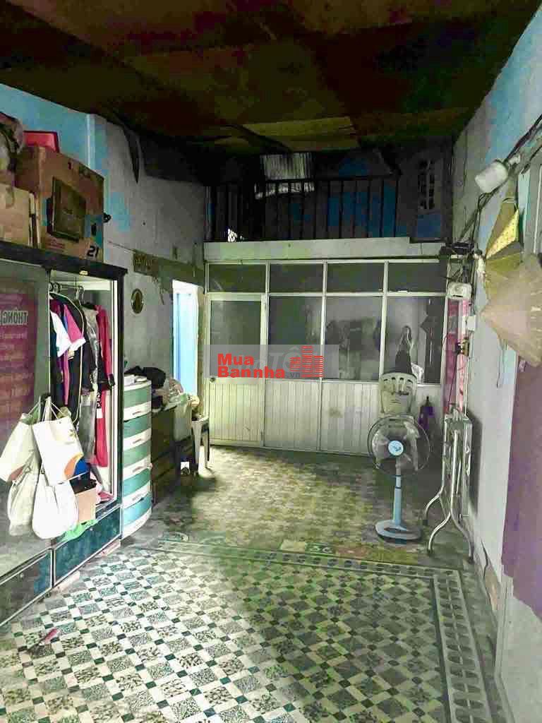 💥💥HIẾM- BÁN ĐẤT TẶNG NHÀ- NGANG BỀ THẾ 8,9m. Giá chỉ nhỉnh 7 Tỷ.