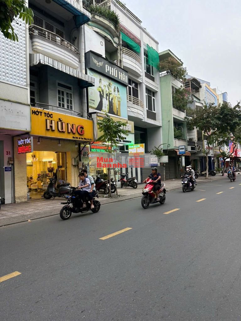 Bán gấp nhà mặt tiền Tân Vĩnh, phường Vĩnh Hội, Quận 4