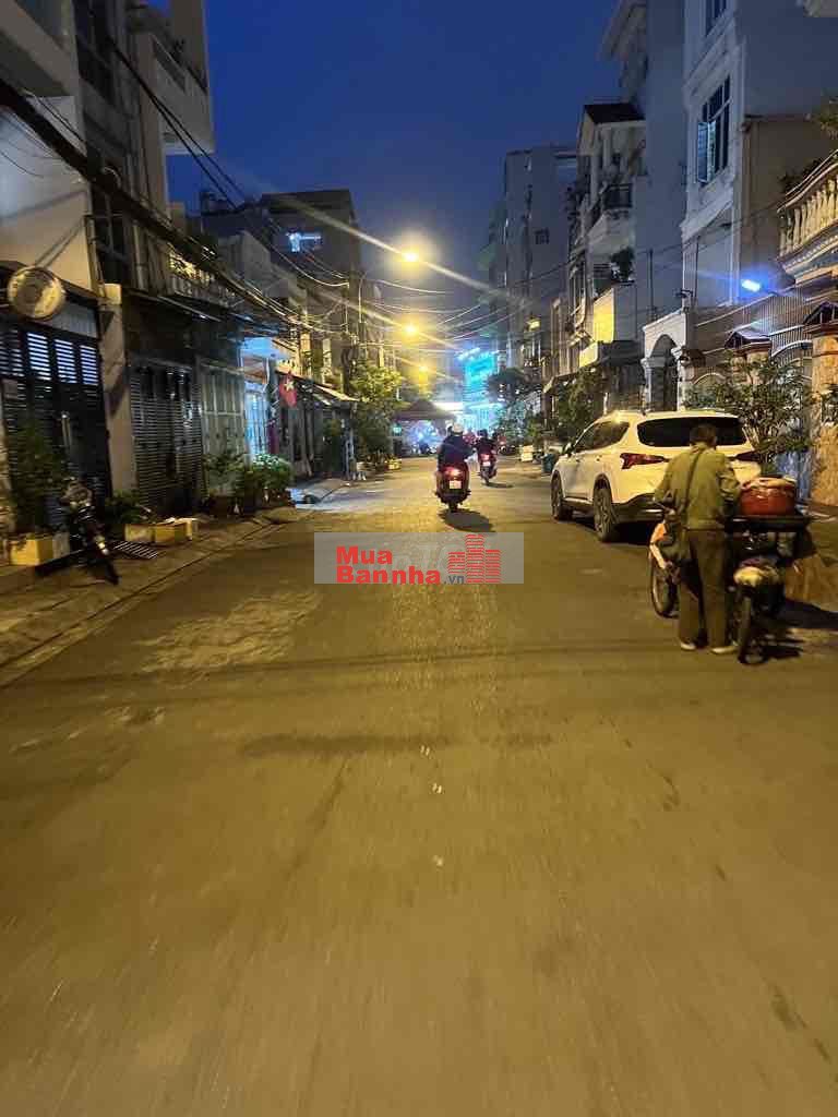 Âu Dương Lân-5Tầng-Hẻm Xe Hơi-Sát Mặt Tiền-Khu Vực Hiếm Bán-Hoàn Công