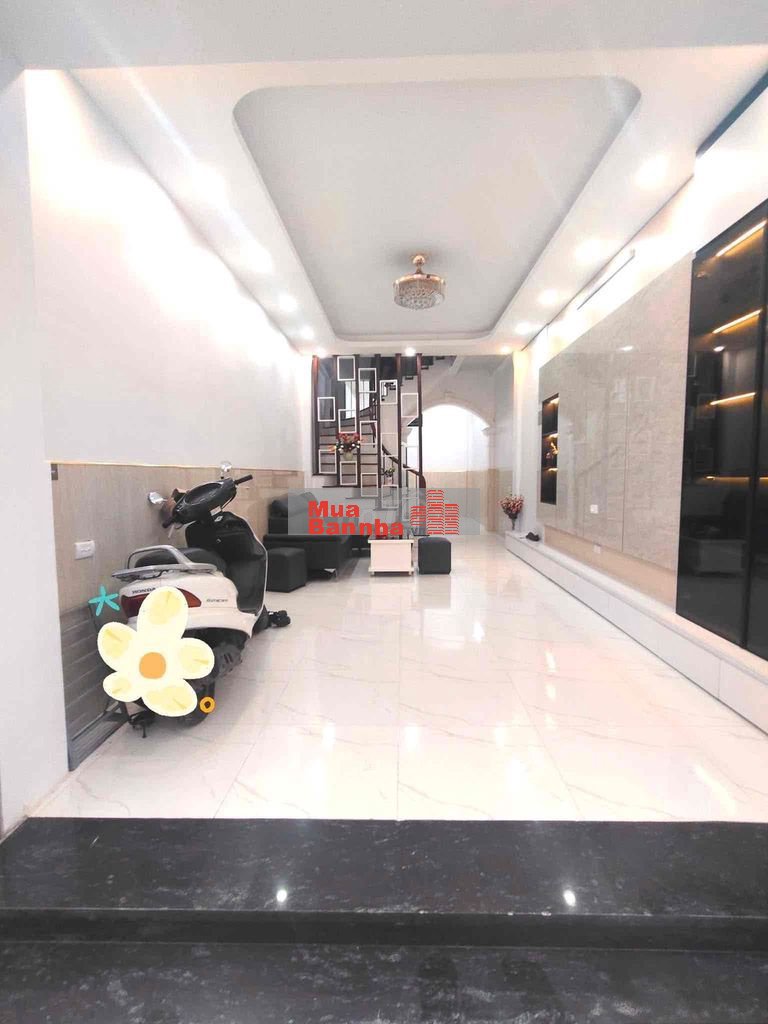 🔥 SIÊU PHẨM CẦU GIẤY – Ô TÔ ĐỖ CỬA – LÔ GÓC 3 THOÁNG