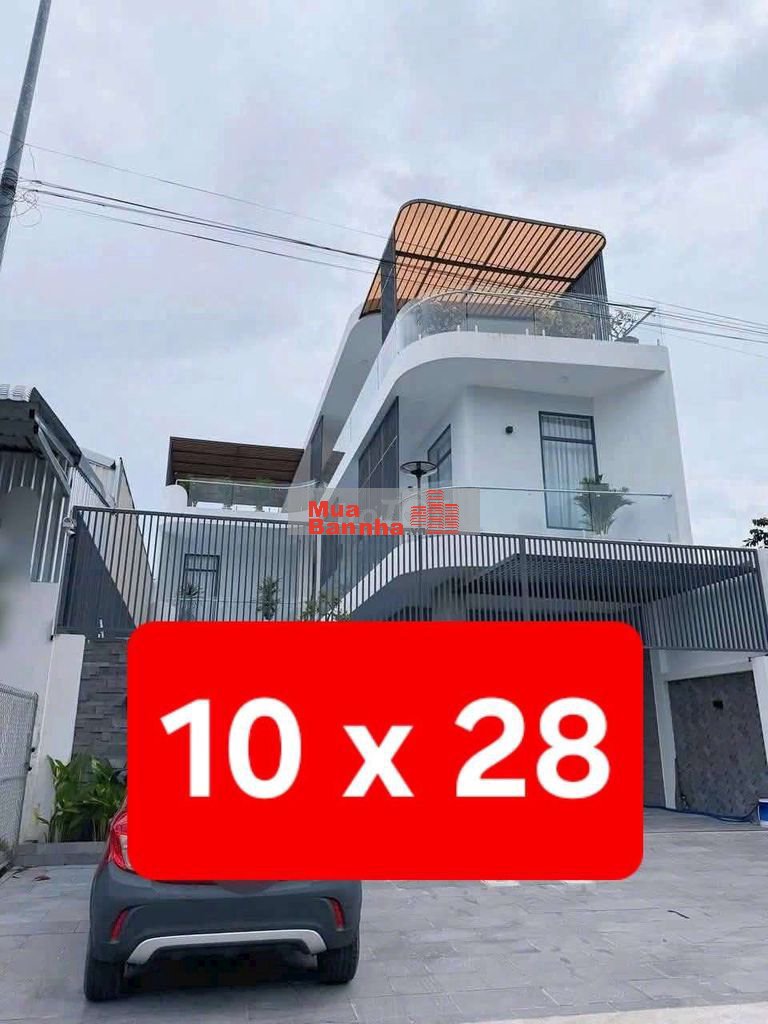 BÁN CĂN VILA 2 LẦU CÓ HỒ BƠI - KDC HỒNG PHÁT 14