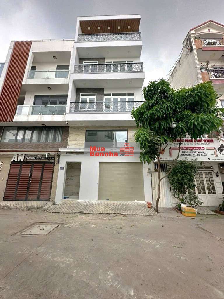 Khu Bàu Cát,Đường 10m có lề, 5x20m, 3 tầng,Nội Thất gỗ Cao Cấp,16.x tỷ